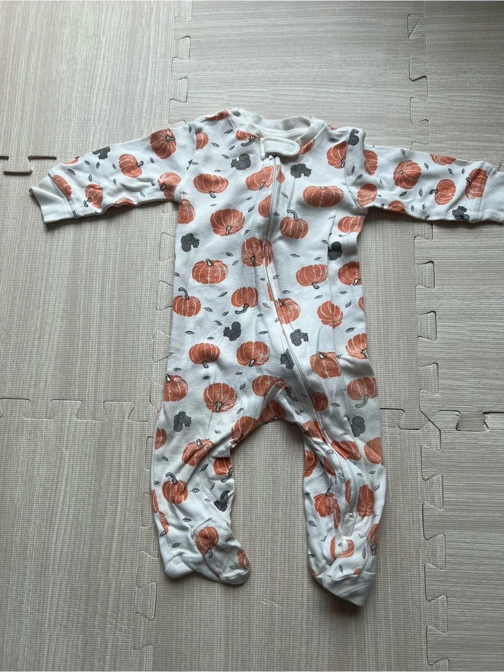 Baby boy organic cotton fall clothing bundle size 3-6 months set of 5 outfits